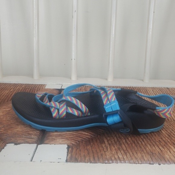 Chaco ZX/1 Strappy Rainbow Fiesta Sandals Outdoor Water Hiking Youth 5 - Picture 5 of 10